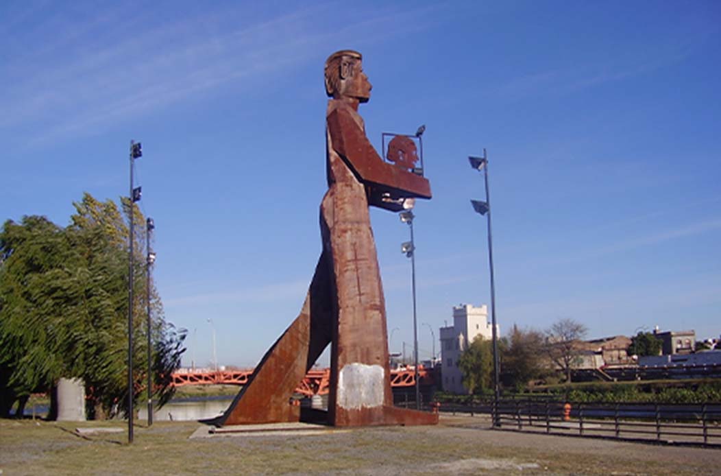 El Coloso de Avellanedaa